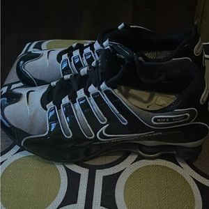 Rare Men’s Nike Shox BMW WilliamsF1Team shoes size 9